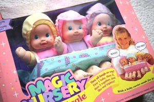 RARE MAGIC NURSERY FUSS ´N GIGGLE TRIPLETS! BABY NEWBORN. BRAND NEW, OLD STOCK! - Bild 1 von 6
