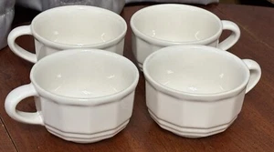 Vtg Set Of 4 Pfaltzgraff Heritage White Coffee Mugs - Picture 1 of 3