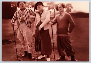 Postal The Three Stooges Golfing Television Show 1982 Moe Larry Curley - Imagen 1 de 2