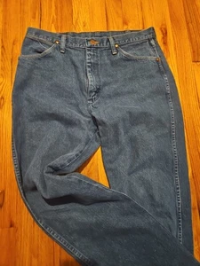 Vintage Wrangler 13MWZ Cowboy Cut Jeans 34x34 Blue Denim USA Fabric Mexico Made - Picture 1 of 10