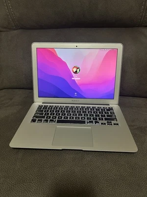 Apple MacBook Air A1466 13,3 polegadas 2017 Dual Core I5 1.8 GHz, 8GB de RAM, 128GB SSD - Imagem 1 de 4