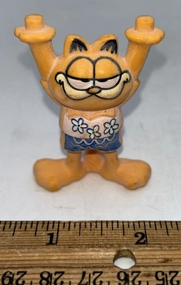 Garfield the Cat 1978 1981 PVC Connecting Building Figure 2.25” Tall Vintage - Image 1 of 3