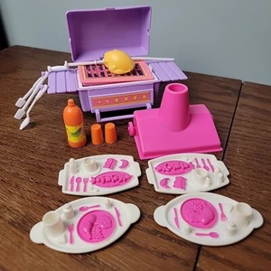 1992 Barbie Backyard Cookout Playset NOT COMPLETE Vintage - Picture 1 of 4