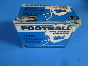 1990 TOPPS FOOTBALL TRADED SET - 132 CARDS - EMMITT SMITH ROOKIE - EXCELLENT - Picture 1 of 4