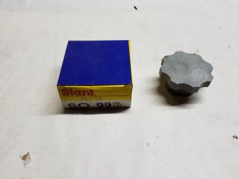 Nuevo tapón de llenado de aceite de motor NOS Stant 10099 VIN: F Foto 1 de 4