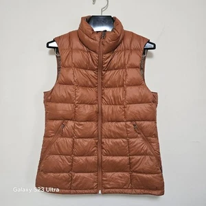 REI Co-Op Down Puffer Vest Woman's Size Medium Full Zip Nylon Quilted Packable - Picture 1 of 12