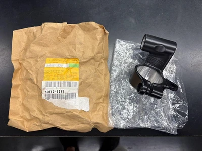 NOVO SUPORTE DE BARRA OEM KAWASAKI LH 46012-1298 ZX6 ZX9 - Imagem 1 de 3