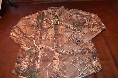 NWT MSRP $79 Under Armour Realtree Camoflouge Mens Button UA Hunt Shirt  L XL  - Image 1 of 4