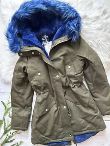 Khaki Kapuzen Parka Mantel Jacke mit abnehmbarem blauem Kunstfell Kapuzenbesatz M - Bild 1 von 10