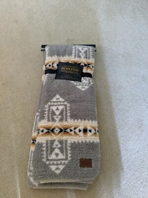 Pendleton Fleece Sherpa Aztec Southwest Throw Blanket Gray  50" x 70" NEW - Image 1 of 4