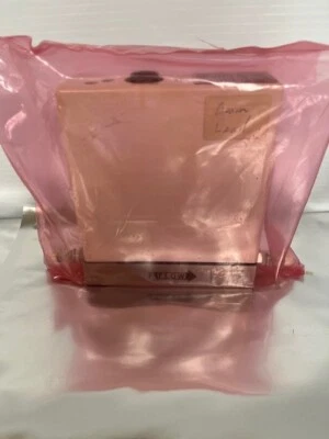 Applied Materials AFC-550 Mass Flow Controller, 20-1000 SCCM N2 - Image 1 of 4