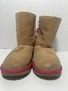 UGG AUSTRALIA S/N 1106430k Girls Bailey Bow II Shimmer Shearling Boot Brown Sz 5 - Picture 1 of 7