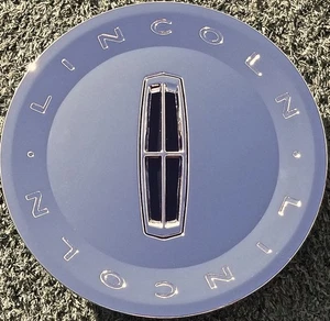 Factory CHROME Lincoln Center Cap Town Car OEM Wheel 3W13-1A096-CA 4W13-1A096-CA - Picture 1 of 10