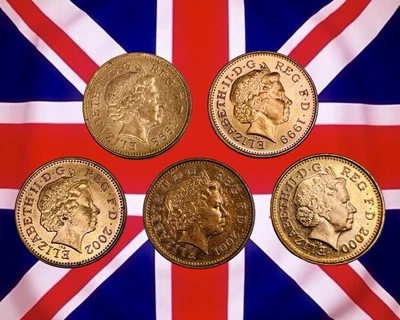 Lot of 5 Great Britain Pennies - Elizabeth II - 1998-2002 - Combined Ship - Image 1 of 2