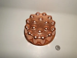 Kupfer Farbe Runde 4 Tassen Form Pfanne Backen Wandbehang, - Bild 1 von 7