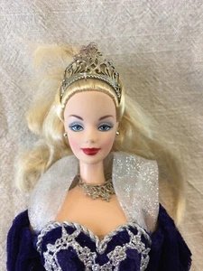 14 - BLE9 Millennium Barbie - Picture 1 of 7