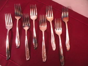 8-Salad Forks Wm. Rogers MFG Co International Allure/Teatime Silverplate 6 1/8" - Picture 1 of 7