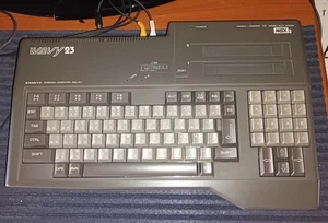 Computer Vintage MSX MSX2 RAM64k VRAM128k Sanyo Wavy 23 PHC-23J No Commodore... - Photo 1/11