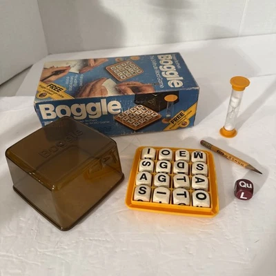 Vintage Boggle, 1976 Parker Brothers Hidden Word Game in Box - Image 1 of 4