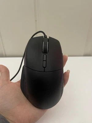 Razer Basilisk Gaming Mouse 16,000 DPI Optical Sensor, Chroma RGB RZ01-0233 (B1) - Image 1 of 4