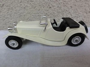 Matchbox Models of Yesteryear - 1936 SS 100 Jaguar - Picture 1 of 9
