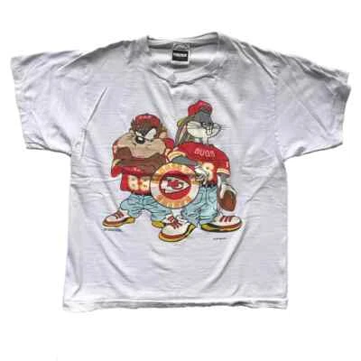 GILDAN Vintage 1993 Kansas City Chiefs Tee white color looney tunes shirt AN50779