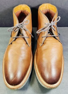 JOHNSTON & MURPHY UPTON BRAUN LEDER CHUKKA HERRENSTIEFEL 14M #20-5692 - Bild 1 von 10