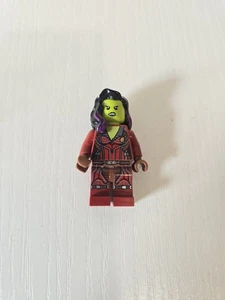 Lego Marvel Minifigure SH0388: Gamora - Armatura d'argento da 76081 - Foto 1 di 3