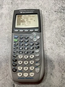 Texas Instruments TI-84 Plus Silver Edition proprietà scuola NO COVER - Foto 1 di 11