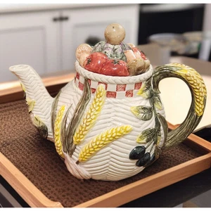 Fitz and Floyd Omnibus Vegetable Harvest Teapot with Lid 1995 Handpainted 50oz - Picture 1 of 10