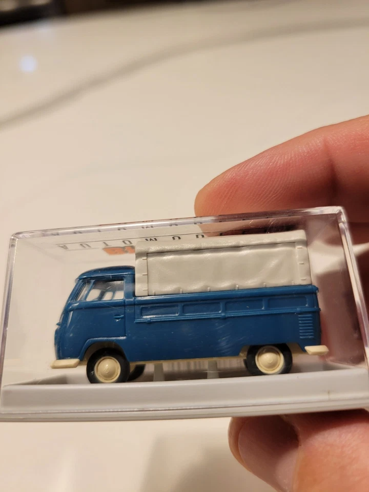 Camioneta Brekina VW Tipo 1 con tapa de lona 32913 Foto 1 de 1