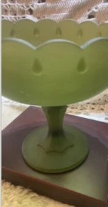 Vintage Indiana Glass Green Frosted Stemmed Pedestal Bowl USA - Picture 1 of 8