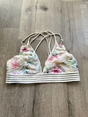 Bralette floral de malla rosa Victoria’s Secret talla mediana Foto 1 de 4