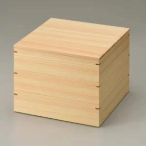 Japanese tableware Hida Takayama 6.0 3-Tier Hinoki Square Box - Picture 1 of 4