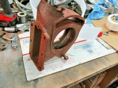  Cadillac V8 1935 carcasa de transmisión del generador Foto 1 de 3