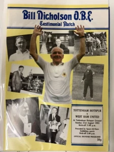 TOTTENHAM HOTSPUR 1983/84 Complete Season Of HOME Games + OFFICIAL HANDBOOK - Bild 1 von 6