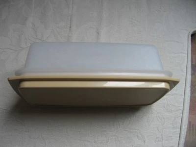 Eckige Tupperware Kuchenbox Kuchenbehälter beige weiß guter Zustand ! - Bild 1 von 4