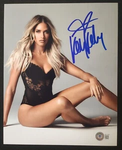 Kelly Kelly Signed Autographed 8x10 WWE Wrestling Diva Gorgeous Sexy BAC BD77892 - Picture 1 of 3