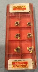 SANDVIK 327R06-10 09000-GM New Carbide Inserts Grade 1025 ( 9 Inserts ) - Picture 1 of 2
