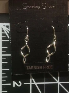 925 Sterling Silver Pierced Dangle Earrings Old Stock Never Worn Estate Jewelry - Picture 1 of 4