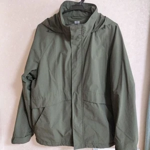 Uniqlo Supporto Antivento Blouson Olive Japan Taglia M (US S) Silhouette Relaxed Nuovo - Foto 1 di 4