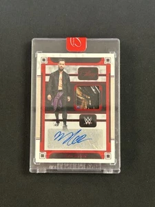 Parche rojo automático Panini Three Count WWE 2024 #MA-FBL Finn Balor/15 - Imagen 1 de 3