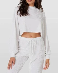 $64 Onzie Women's White Long Sleeve Velvet Crewneck Crop Top Size M/L - Picture 1 of 2