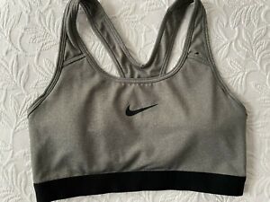 Nike sports bra Women's Medium Dri fit gray wire free athletic gym wear