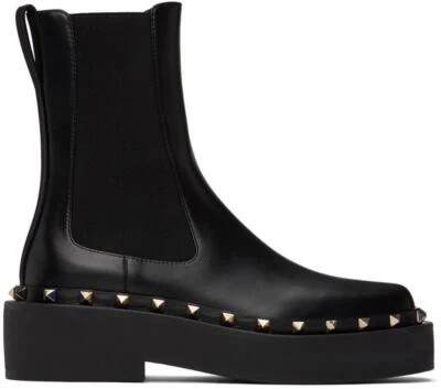 Botas Valentino Rockstud cravejadas M-Way Chelsea Beatle couro tornozelo $1690 - Imagem 1 de 4