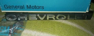 NOS 1972 CHEVROLET IMPALA BISCAYNE BEL AIR GRILLE EMBLEM GM 6263032 - Bild 1 von 5