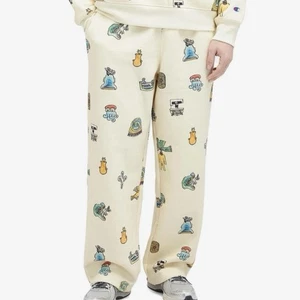 Champion X Angelo Baque Jogginghose Herren Large Codex Print Latinx Streetwear - Bild 1 von 11