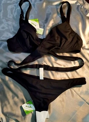 Traje de baño Wolf & Whistle negro. 2 piezas Top 36D . parte inferior talla 10 Foto 1 de 4