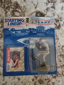 Nuevo Sellado 1997 ALINEACIÓN INICIAL MIKE MUSTINA BALTIMORE ORIOLES CASI NUEVO SLU con tarjeta - Imagen 1 de 2