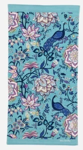 VERA BRADLEY PEACOCK BEACH TOWEL New - Picture 1 of 2